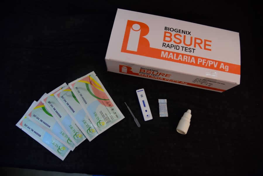MALARIA Pf/ Pv Ag RAPID TEST